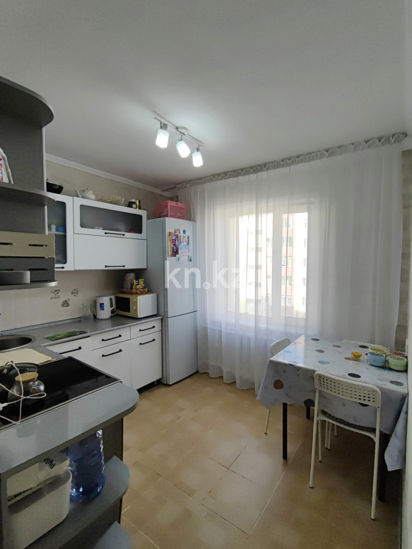 Продажа 2-комнатной квартиры, 54 м², ул. Ермекова, дом  106а в Караганде - фото 15