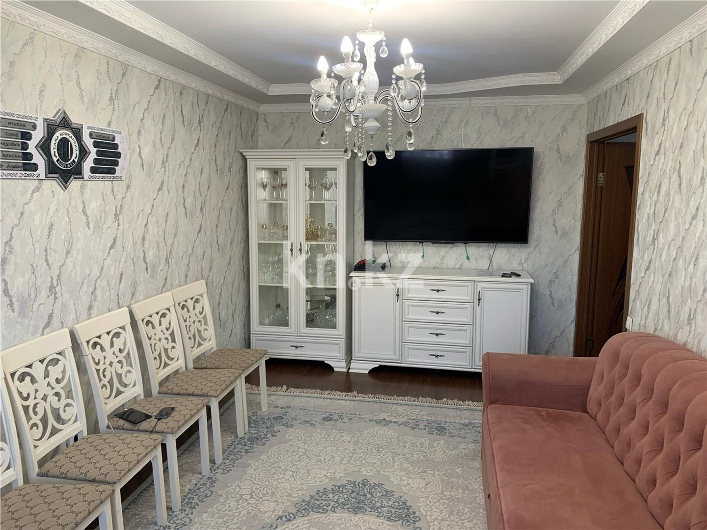 Продажа 5-комнатной квартиры, 99 м², пр. Н. Абдирова, дом  15 - Продажа  пятикомнатных квартир в Караганде фото 2 из 18