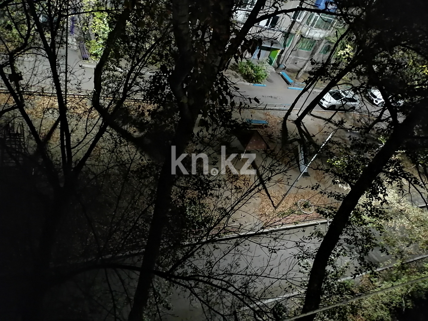 Продажа 2-комнатной квартиры, 47 м², ул. Ержанова, дом  63 в Караганде - фото 3