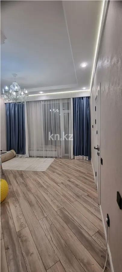 Продажа 1-комнатной квартиры, 42.3 м², пр. Кабанбай батыра, дом  60/7 в Астане