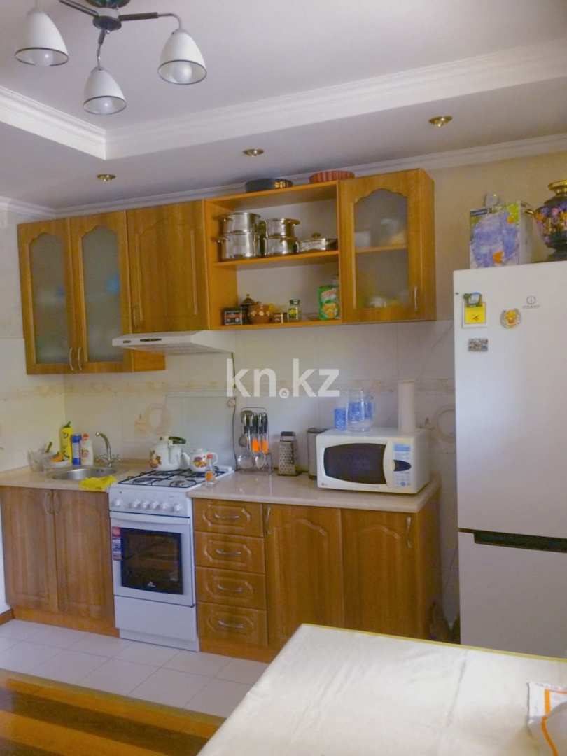 Продажа 2-комнатного дома, 63 м², Суюнбая - Продажа домов, коттеджей в Казахстане фото 1 из 10