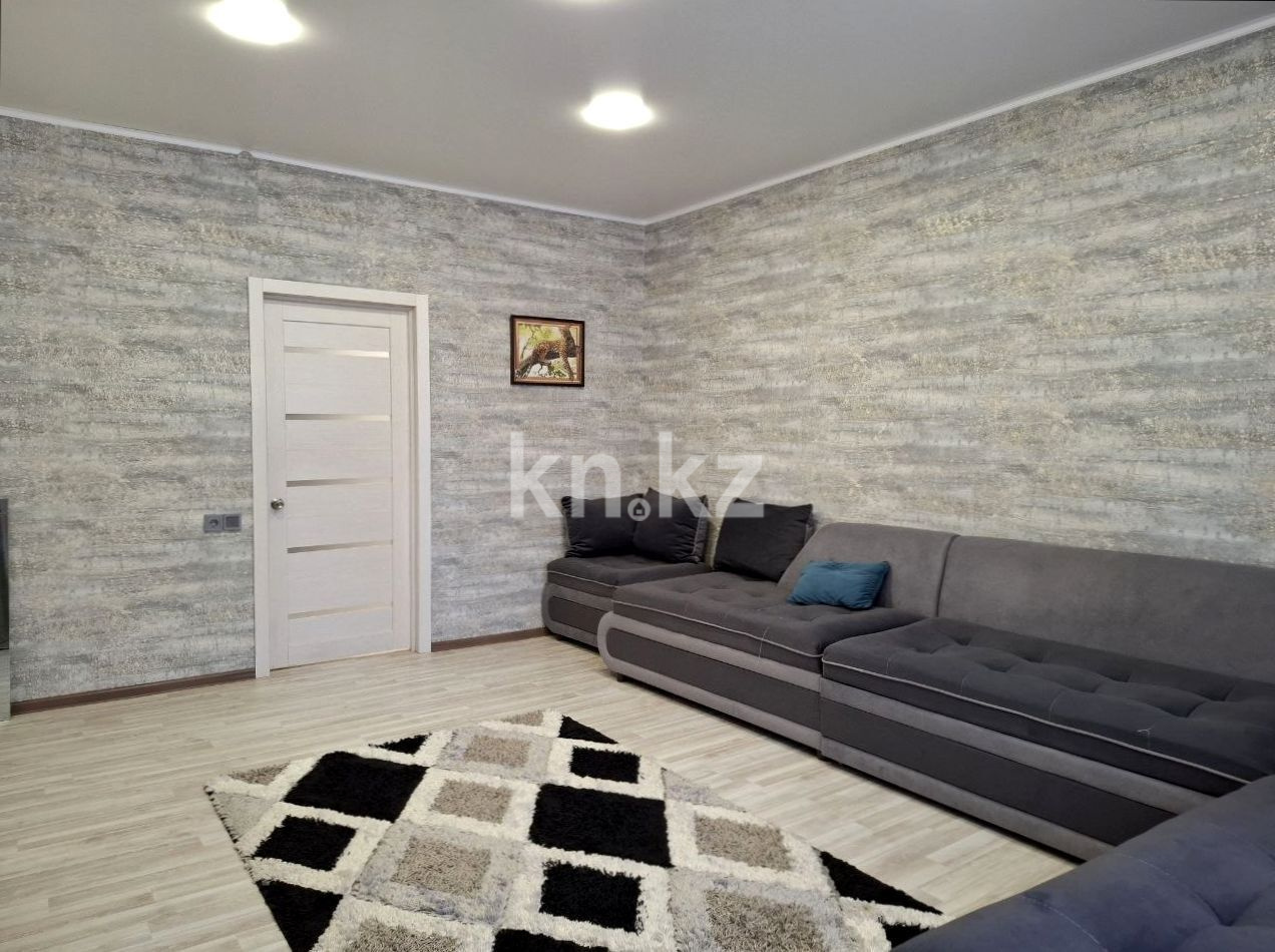 Продажа 3-комнатной квартиры, 85.3 м² - Продажа жилой и коммерческой недвижимости в Усть-Каменогорске фото 7 из 15