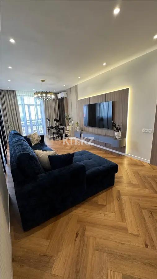 Продажа 4-комнатной квартиры, 183 м², ул. Абая, дом  5 - Продажа  четырехкомнатных квартир в Караганде с фото фото 1 из 9