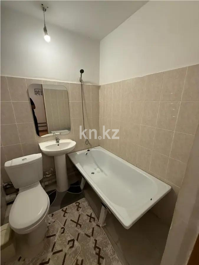 Продажа 1-комнатной квартиры, 35 м², пр. Кошкарбаева, дом  39 в Астане - фото 3