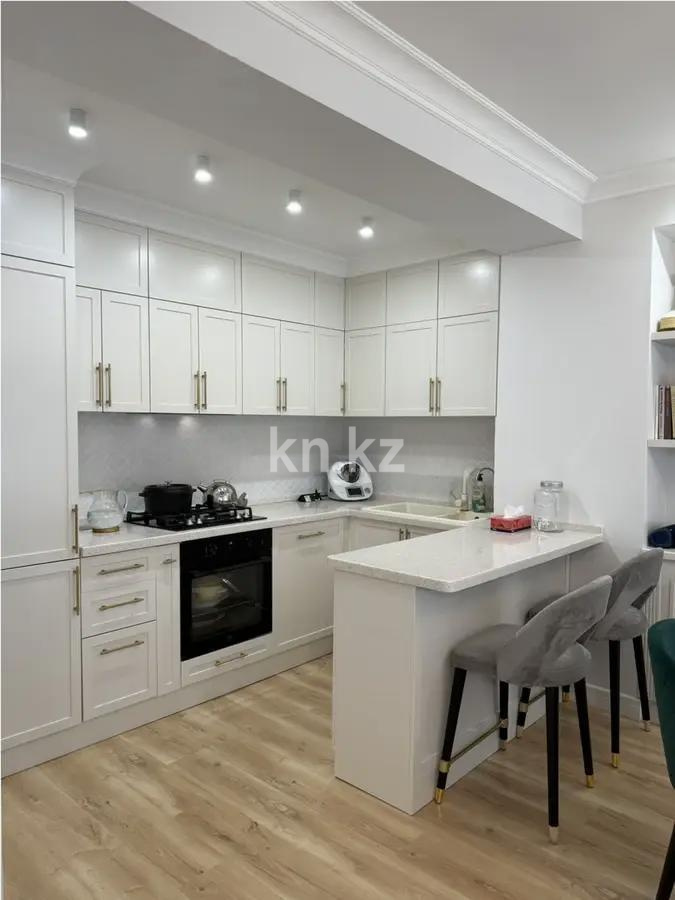 Продажа 4-комнатной квартиры, 112 м², ул. Керей-Жанибек хандар, дом  470а - Аренда квартир помесячно в Уральске фото 3 из 5