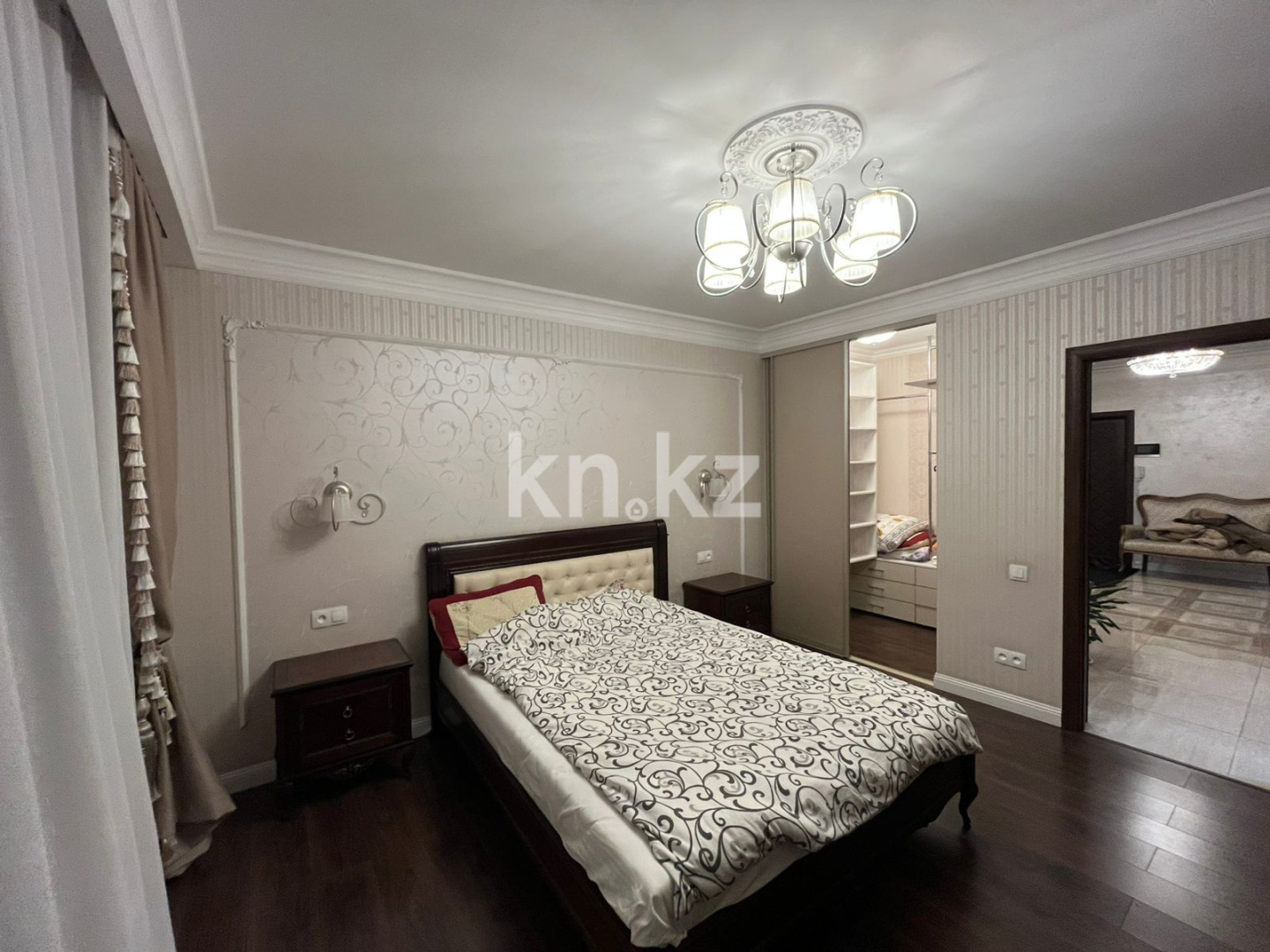 Продажа 4-комнатной квартиры, 122 м², пр. Республики - Продажа  четырехкомнатных квартир в Караганде фото 8 из 21