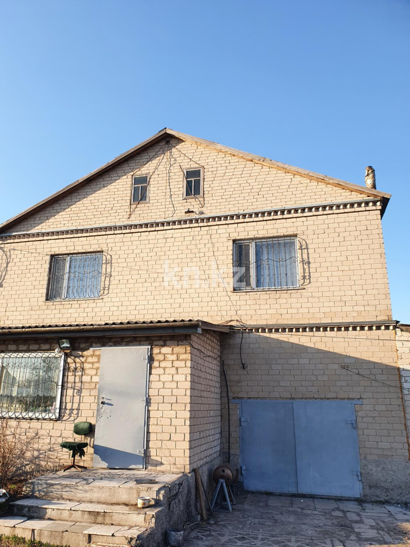 Продажа 6-комнатного дома, 238 м², пер. Авангардный, дом  7 - Продажа домов и коттеджей в Караганде без посредников фото 4 из 15