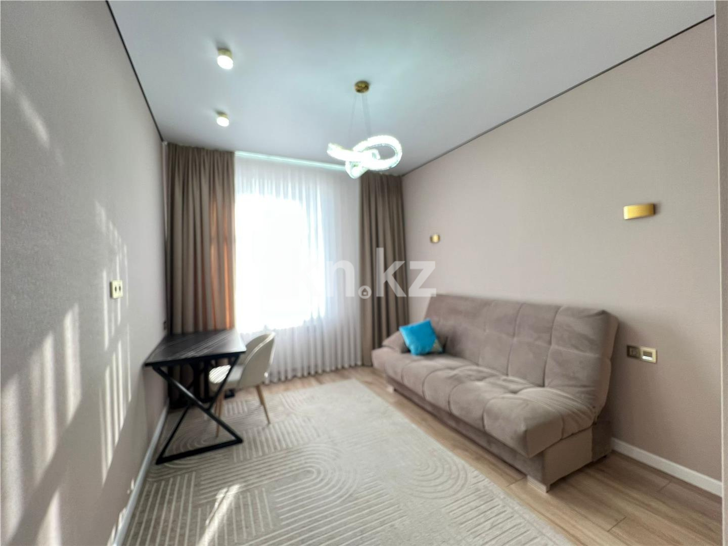 Продажа 3-комнатной квартиры, 92 м² в Караганде - фото 3