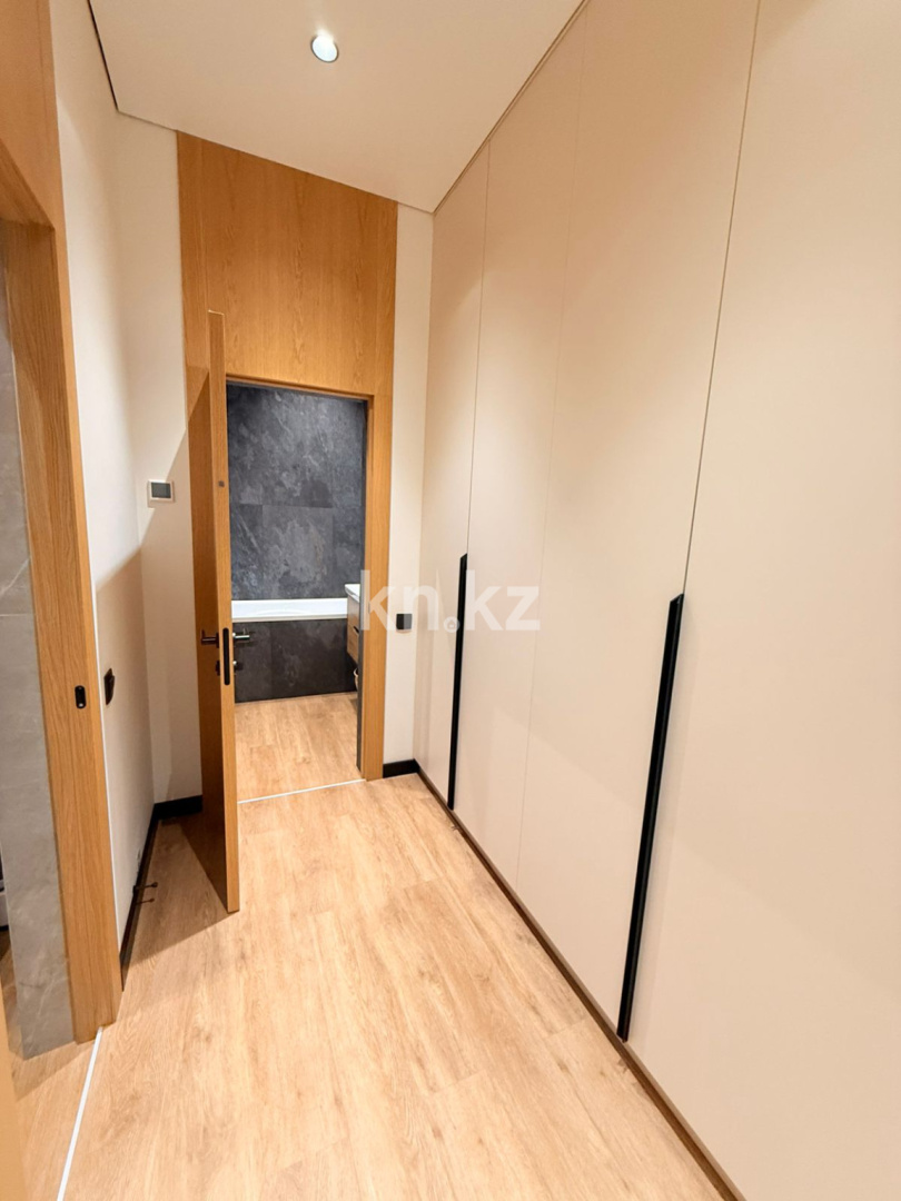 Продажа 4-комнатной квартиры, 136 м², пр. Мангилик Ел, дом  40 - Продажа  четырехкомнатных квартир в Астане фото 2 из 25