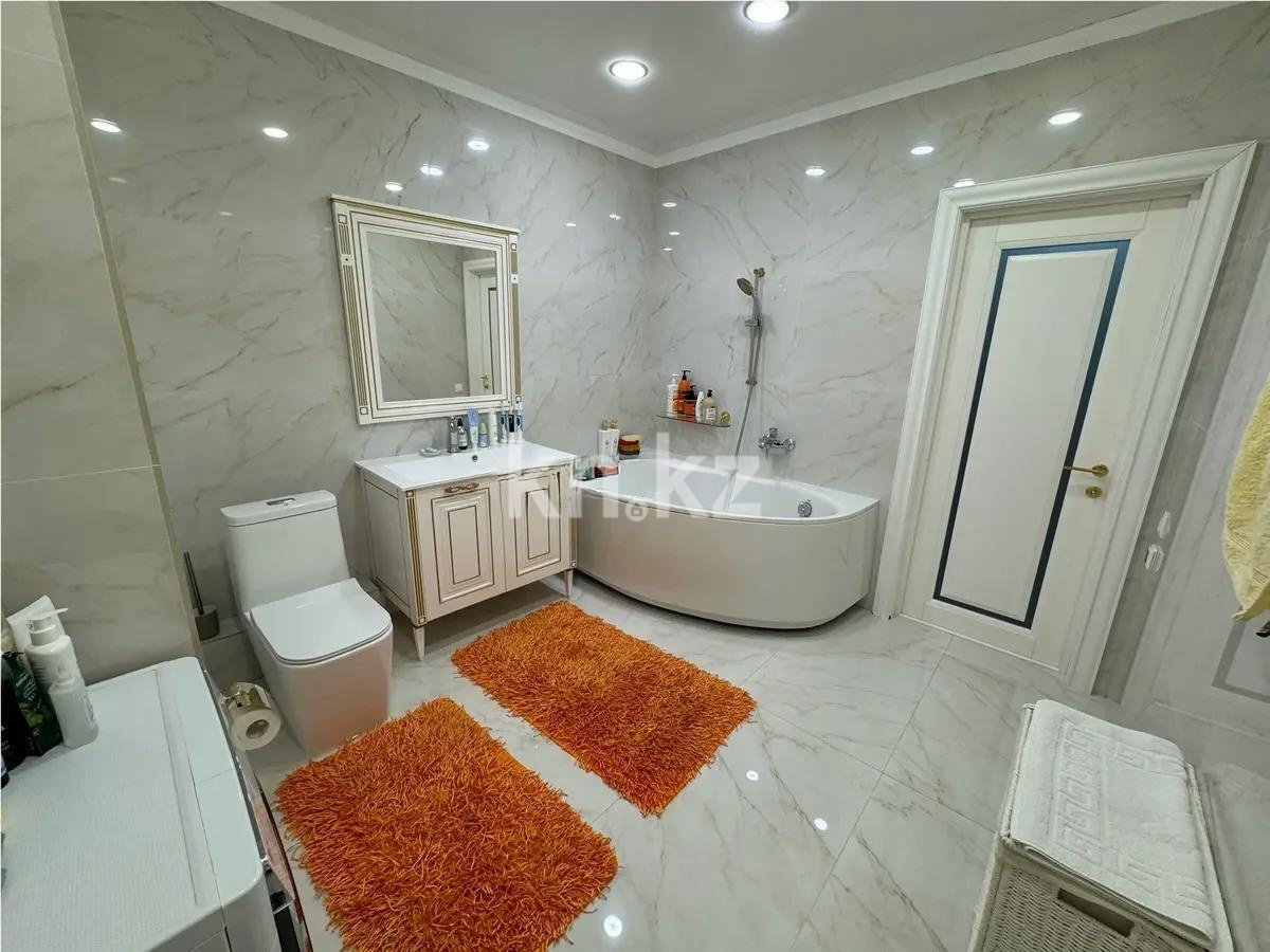 Продажа 5-комнатной квартиры, 200 м², ул. Кенесары, дом  65 - Продажа квартир в Астане фото 7 из 9
