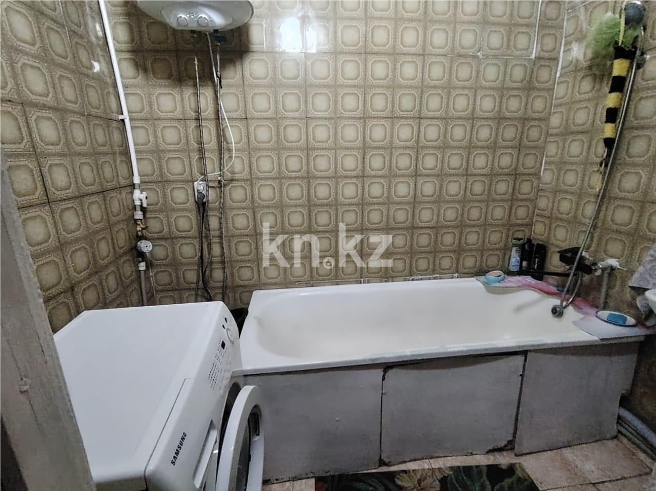 Продажа 2-комнатной квартиры, 58 м² - Продажа квартир в блочном доме в Казахстане - страница 3 фото 18 из 26