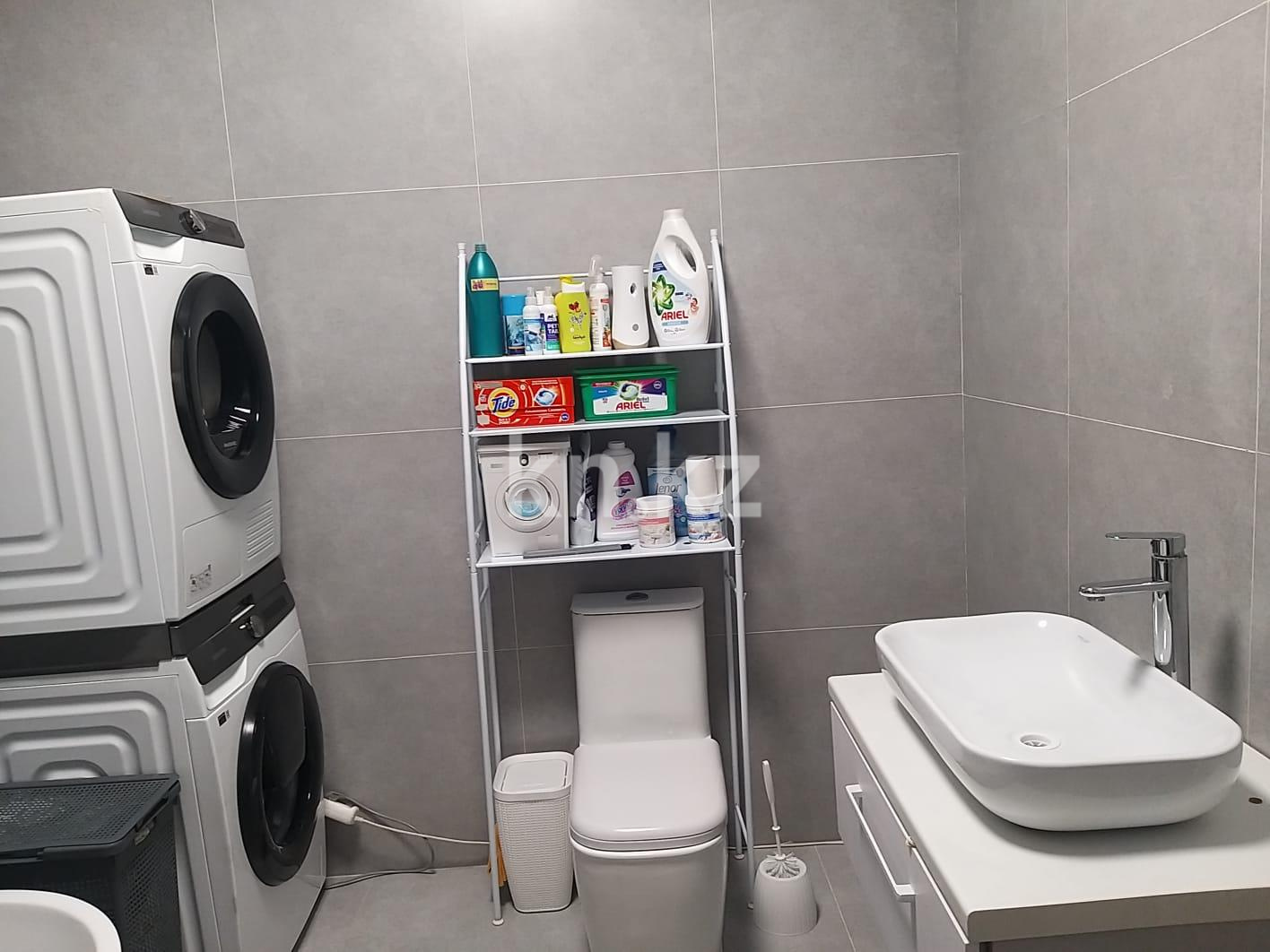 Продажа 5-комнатного дома, 372.76 м², ул. Абишева в Караганде - фото 32