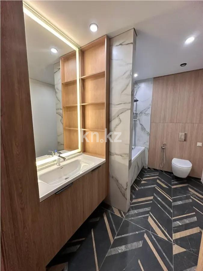 Продажа 2-комнатной квартиры, 51 м², ул. Жандосова, дом  94а в Алматы - фото 3