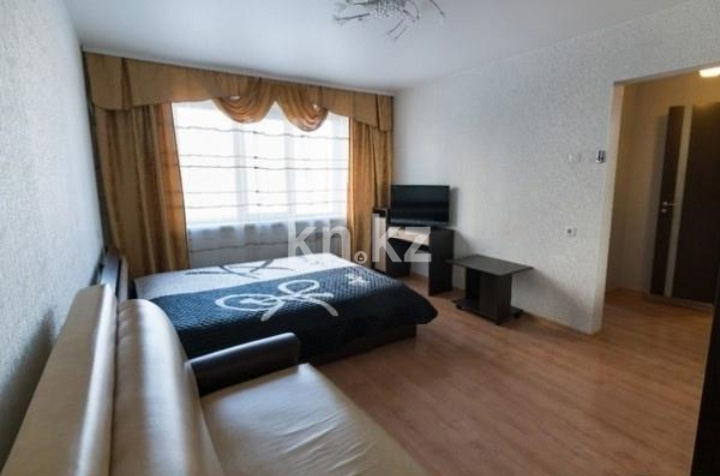 Аренда 1-комнатной квартиры, 35 м², пр. Кудайбердыулы, дом  33 - Аренда квартир помесячно в Астане фото 1 из 3