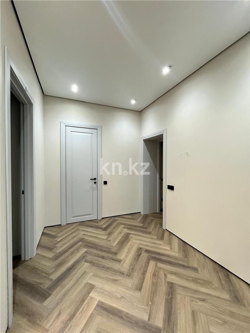 Продажа 3-комнатной квартиры, 100 м², ул. Ашимова, дом  15 - Продажа  трехкомнатных квартир в Караганде фото 16 из 17