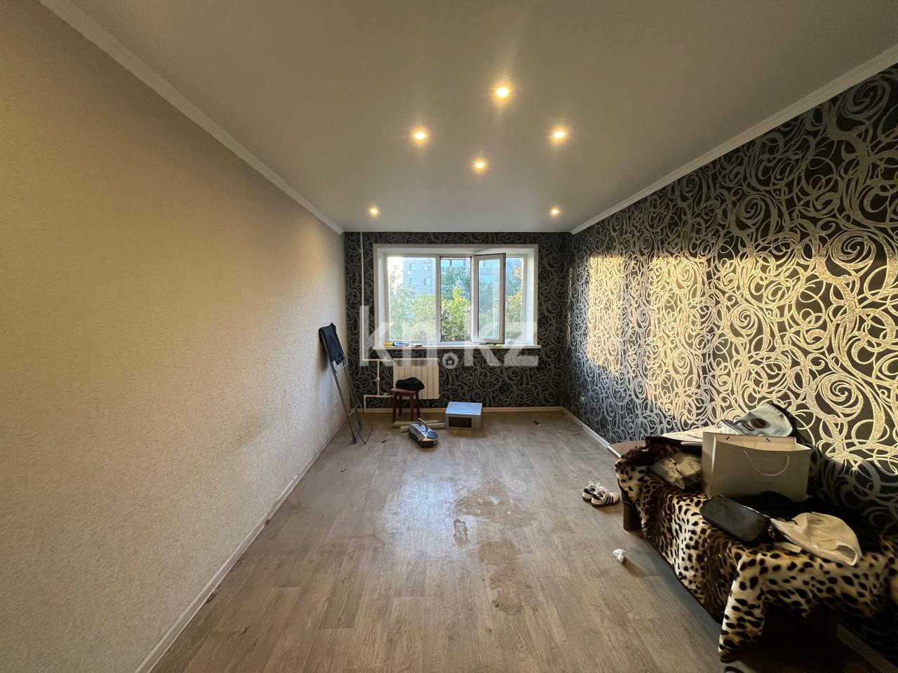 Продажа 3-комнатной квартиры, 63 м², пр. Республики, дом  24 - Продажа  трехкомнатных квартир в Караганде с фото фото 1 из 14
