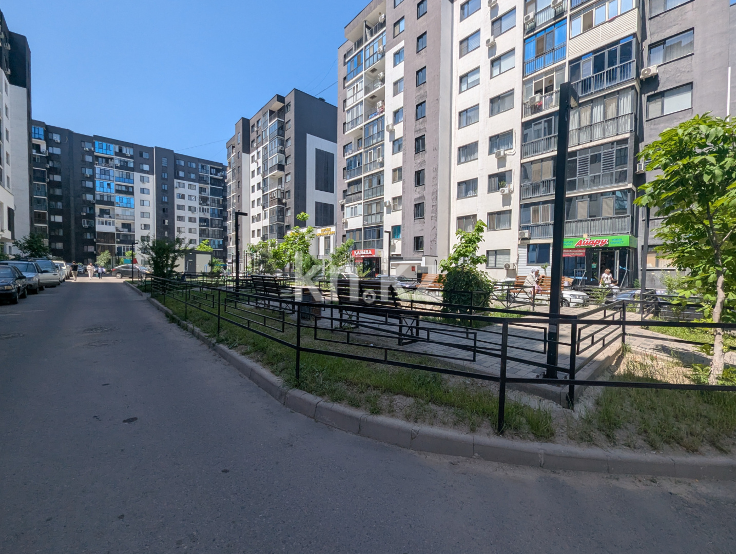 Продажа 2-комнатной квартиры, 76.7 м² в Алматы - фото 11