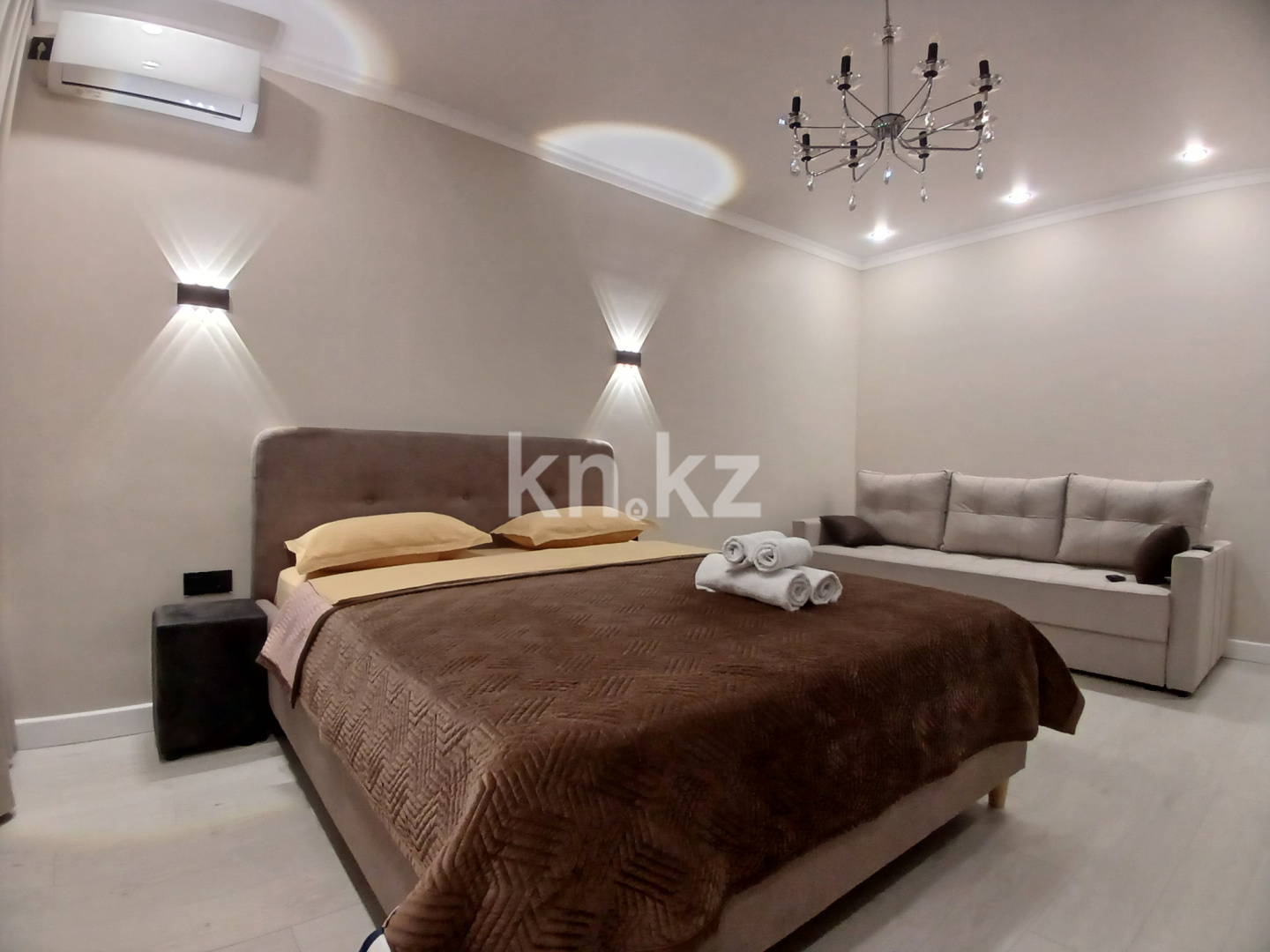 Аренда 1-комнатной квартиры посуточно, 40 м² - Аренда квартир посуточно в р-не Есиль Астаны фото 2 из 9