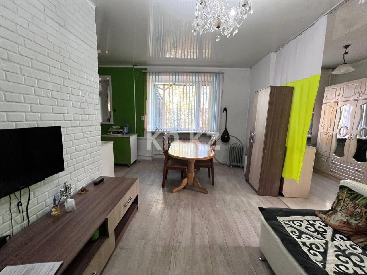 Продажа 2-комнатной квартиры, 42 м², ул. Мустафина в Караганде