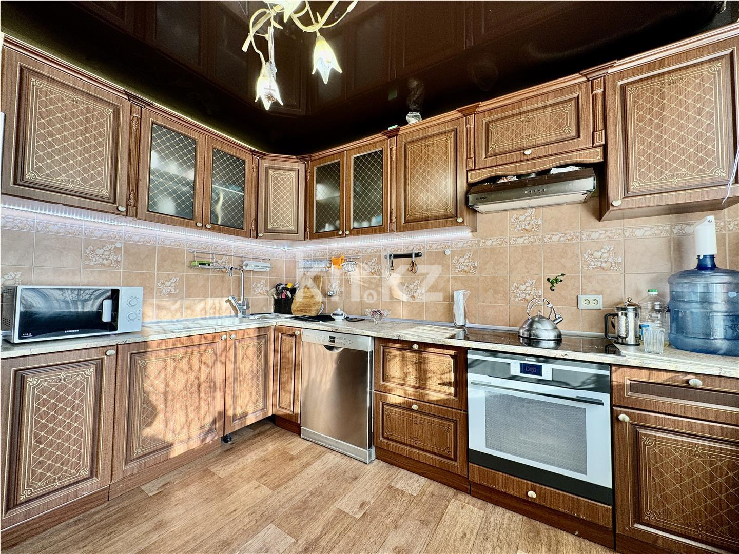 Продажа 3-комнатной квартиры, 93 м², ул. Гоголя, дом  46/3 - Продажа квартир в Караганде фото 7 из 40