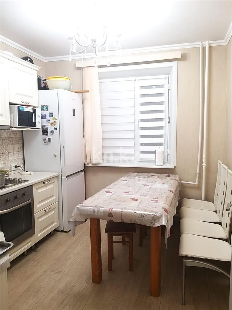 Продажа 4-комнатной квартиры, 86 м², мкр-н Степной-4 - Продажа  четырехкомнатных квартир в Караганде фото 16 из 24