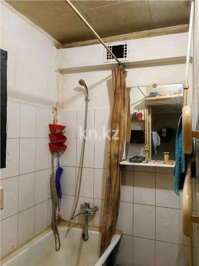 Продажа 3-комнатной квартиры, 53 м², мкр-н 23, дом  36 в Караганде - фото 4