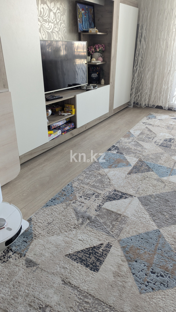 Продажа 4-комнатной квартиры, 77 м² - Продажа четырехкомнатных квартир от собственников в Караганде фото 2 из 9