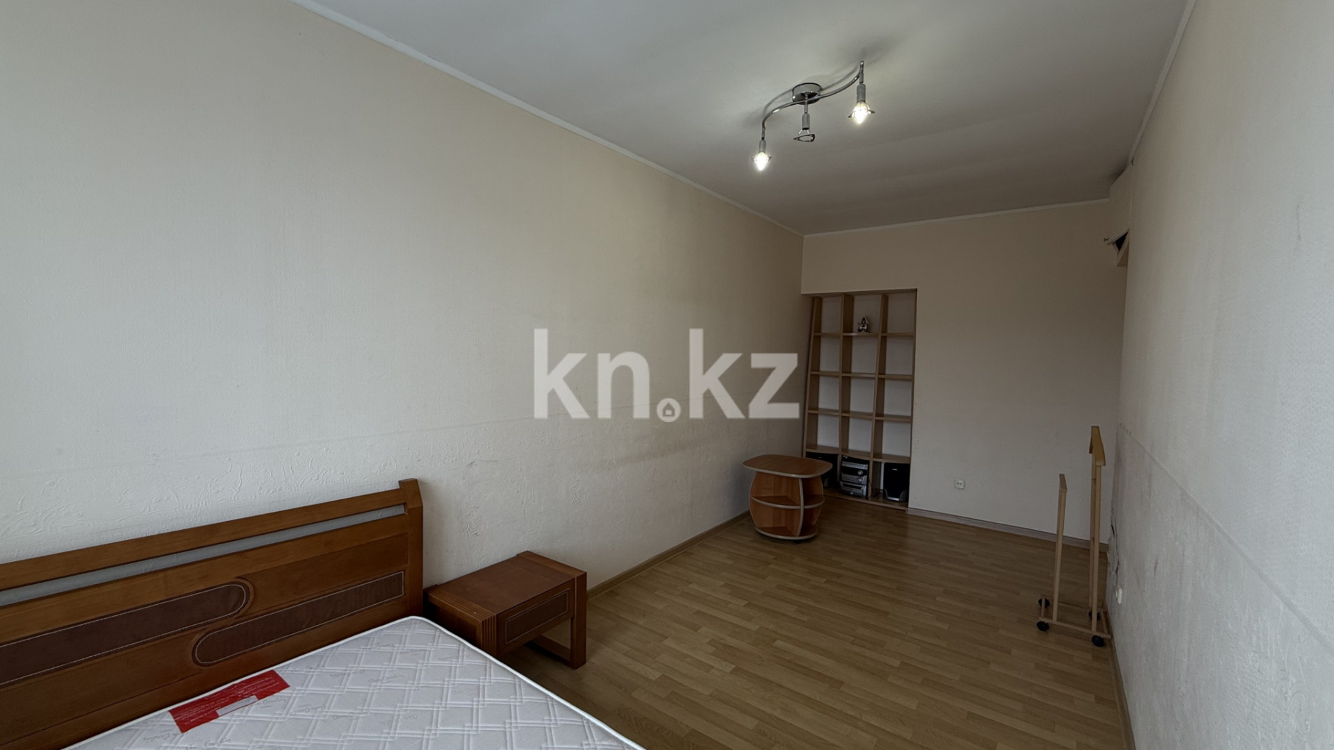 Продажа 3-комнатной квартиры, 60 м² - Продажа квартир-студий в Караганде фото 6 из 13