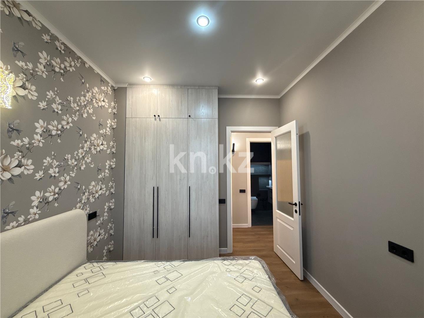 Продажа 2-комнатной квартиры, 54 м², ул. Айтматова в Астане