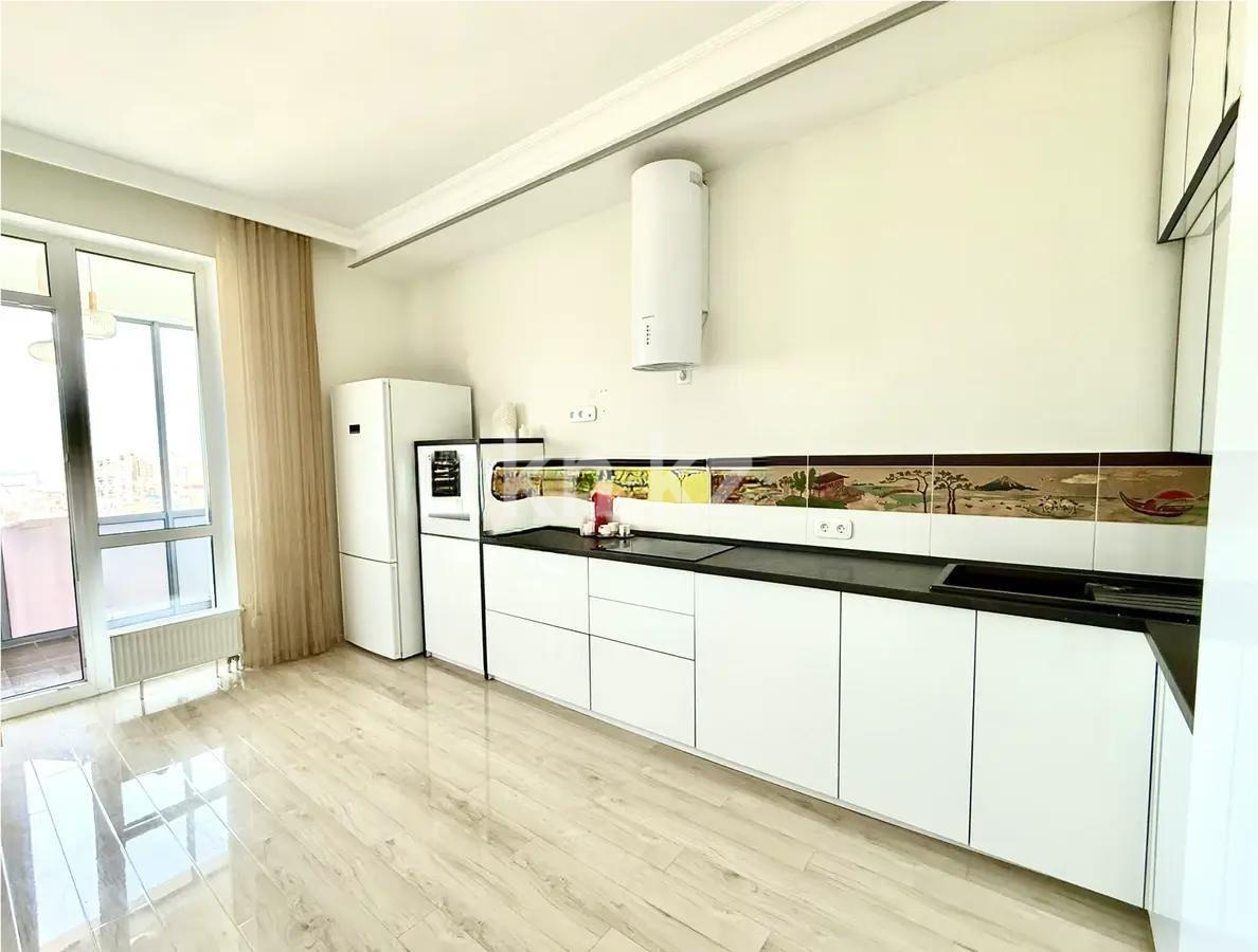 Продажа 4-комнатной квартиры, 130 м² в Астане - фото 3