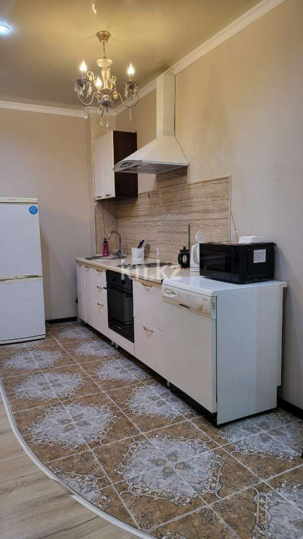 Аренда 2-комнатной квартиры, 50 м², пр. Республики, дом  42 - Аренда квартиры помесячно в Караганде фото 5 из 19