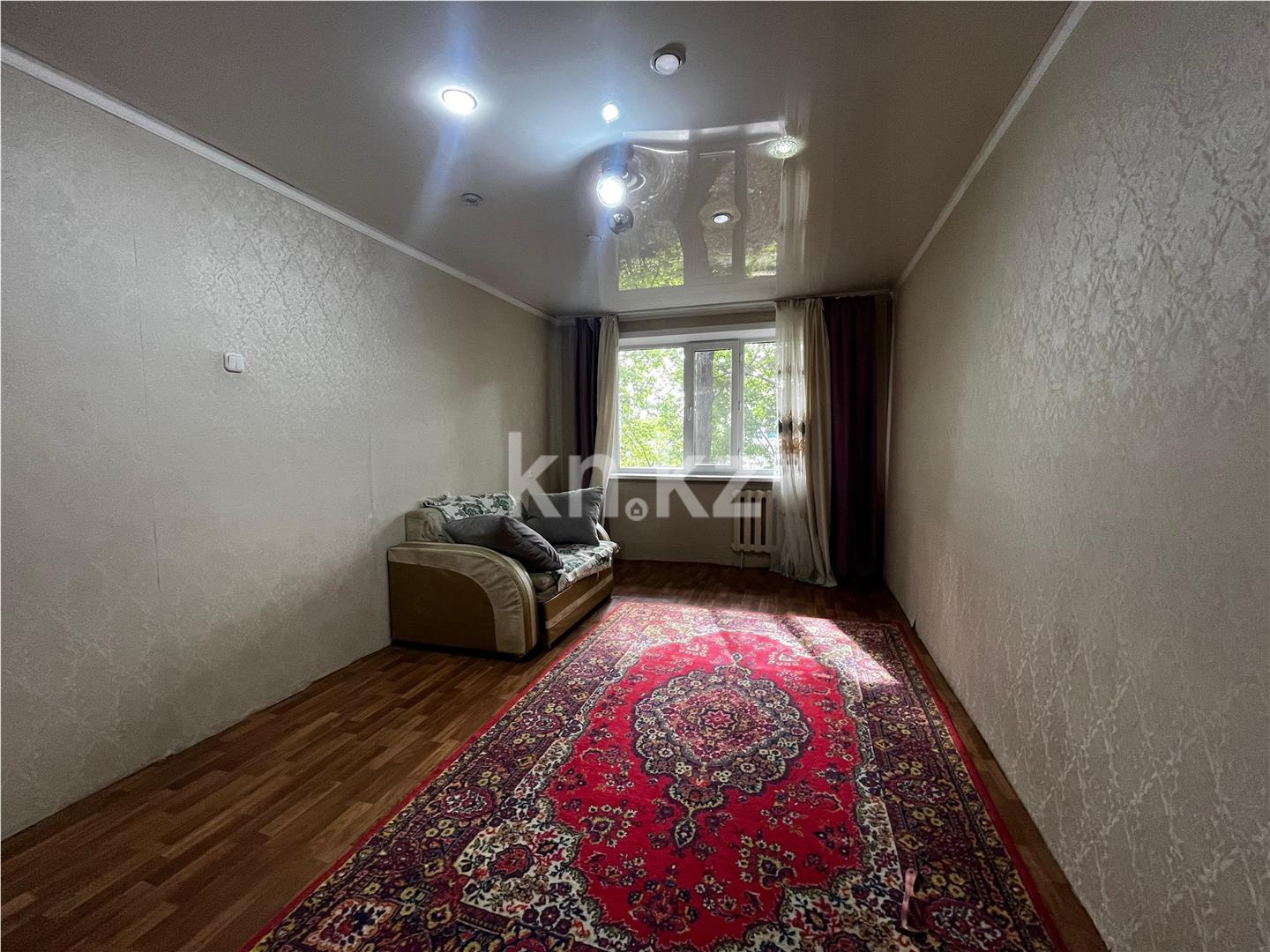 Продажа 2-комнатной квартиры, 44 м², мкр-н 16, дом  49 - Продажа  двухкомнатных квартир в Караганде фото 1 из 11