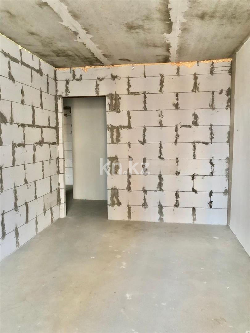 Продажа 4-комнатной квартиры, 129 м², ул. Ашимова - Продажа квартир в Караганде фото 14 из 21