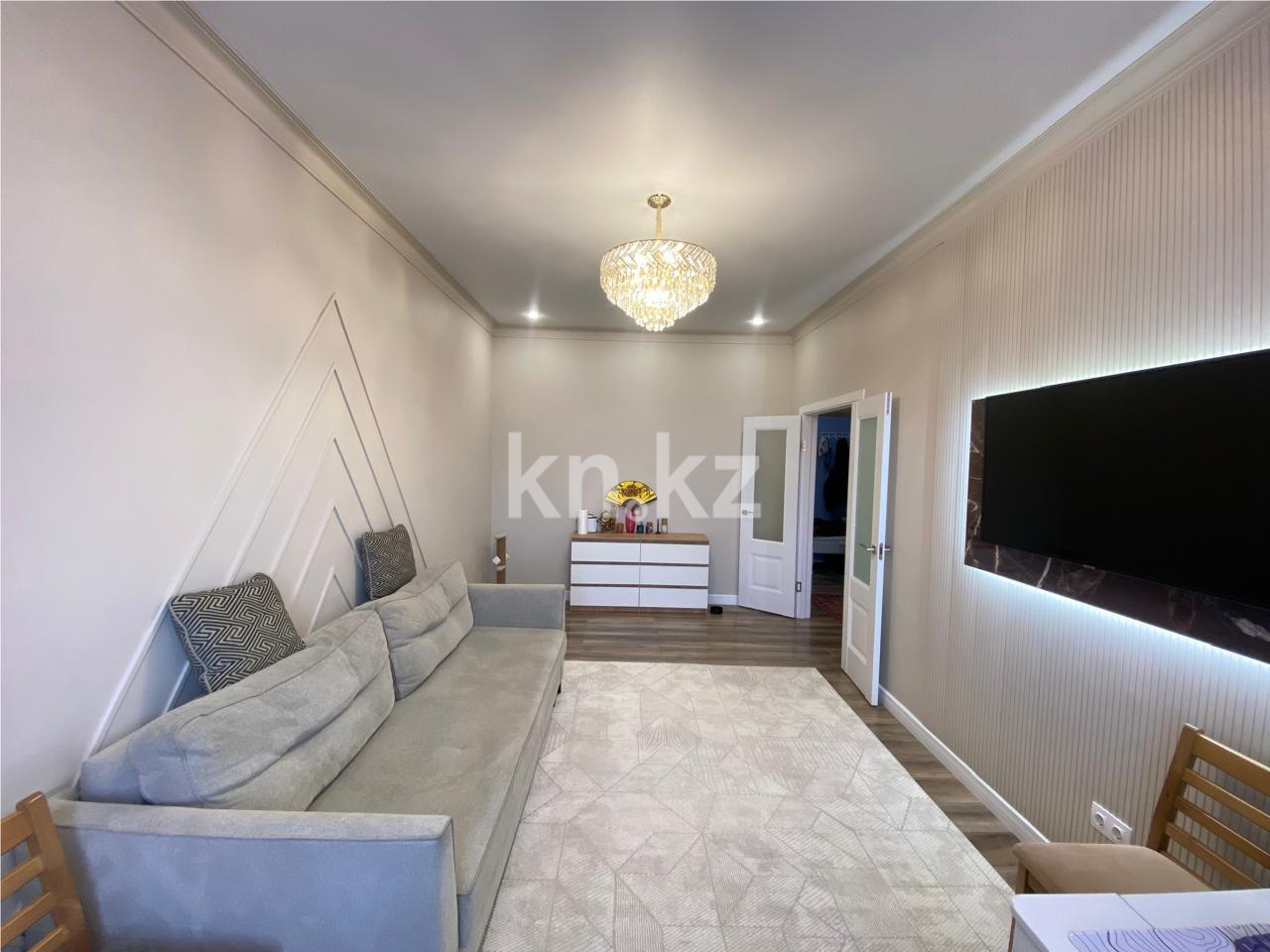 Продажа 2-комнатной квартиры, 65 м², ул. Култегин в Астане - фото 4