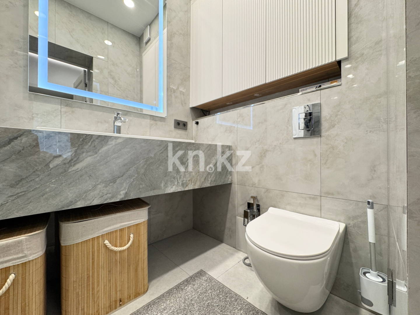 Продажа 4-комнатной квартиры, 126.5 м² в Астане - фото 28