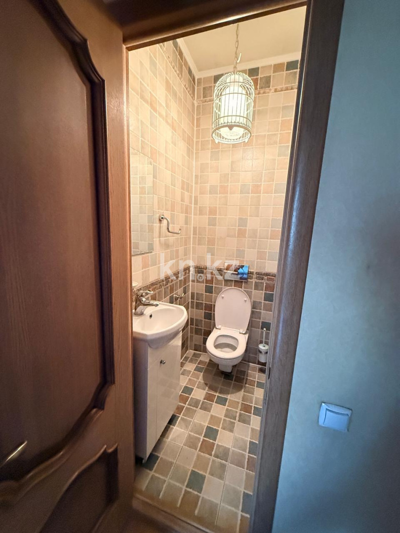 Продажа 4-комнатной квартиры, 98 м² - Продажа четырехкомнатных квартир в Караганде фото 19 из 26