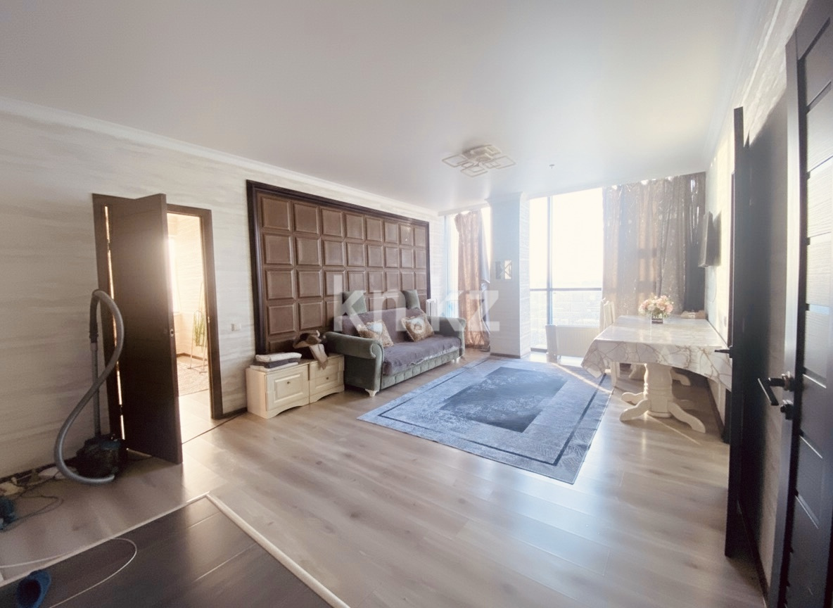 Продажа 3-комнатной квартиры, 65 м², пр. Богенбай батыра, дом  56а - пр. Республики в Астане - фото 3