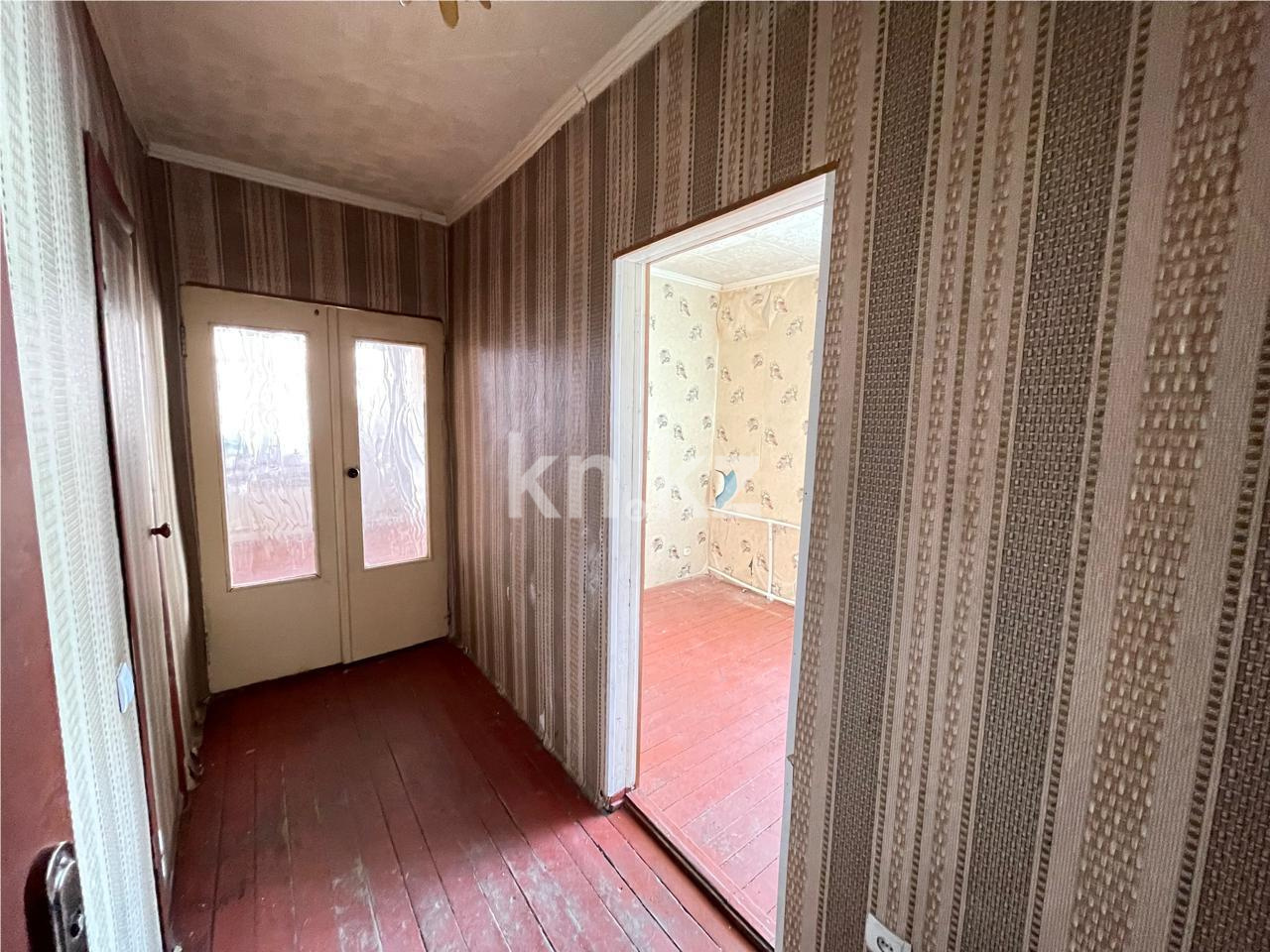 Продажа 1-комнатной квартиры, 40 м², мкр-н Горняк, дом  146 - Продажа квартир в Сарани фото 8 из 10