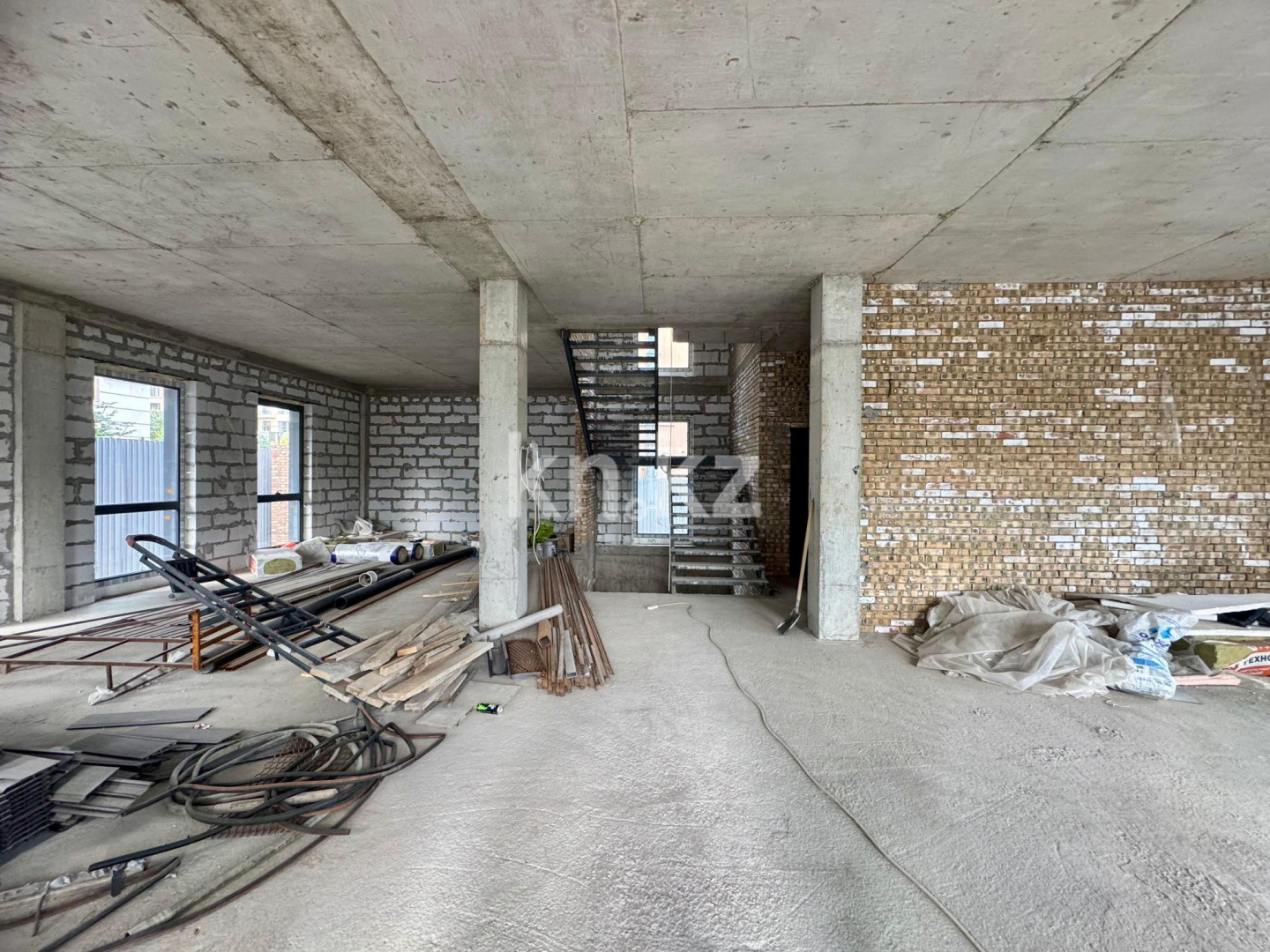 Продажа , 659 м², Комарова, дом  3 - ул. Ходжанова - Продажа зданий в Алматы фото 11 из 12