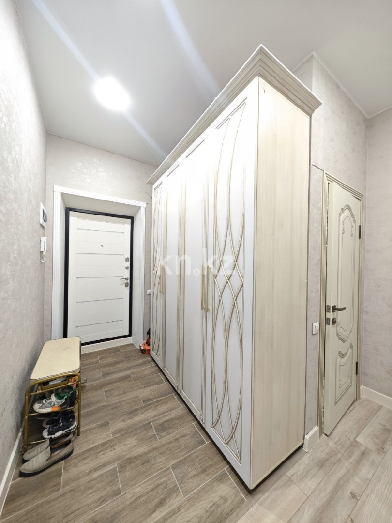 Продажа 3-комнатной квартиры, 84 м², ул. Муканова в Караганде - фото 16