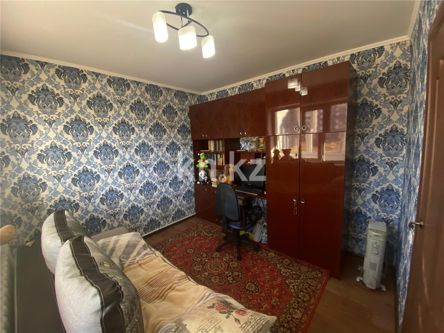 Продажа 4-комнатной квартиры, 61 м², ул. Язева - Продажа  четырехкомнатных квартир в Караганде фото 5 из 24