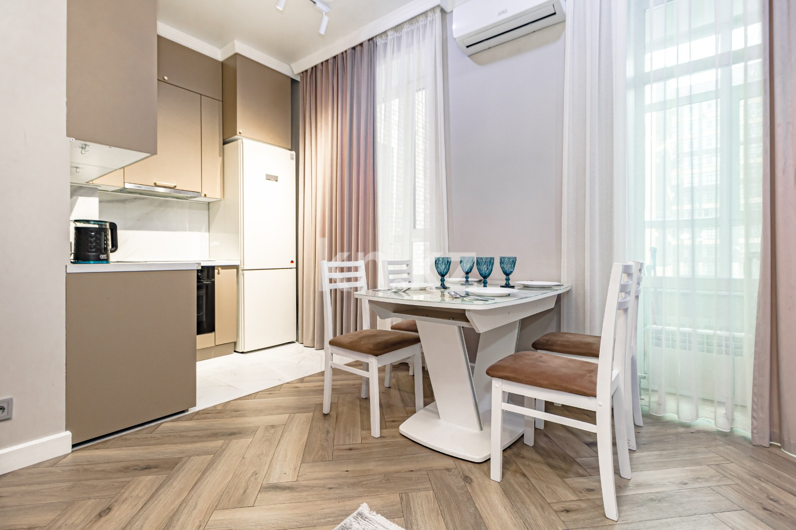 Аренда 2-комнатной квартиры посуточно, 55 м², пр. Улы Дала, дом  31 - Аренда квартир посуточно в Астане без посредников фото 5 из 14