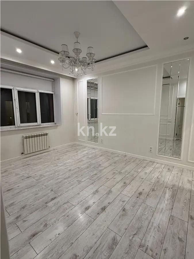 Продажа 3-комнатной квартиры, 120 м², ул. Аманжолова, дом  41 в Караганде - фото 2