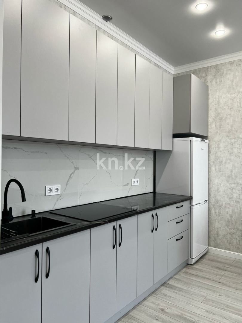 Аренда 2-комнатной квартиры, 42 м² в Астане