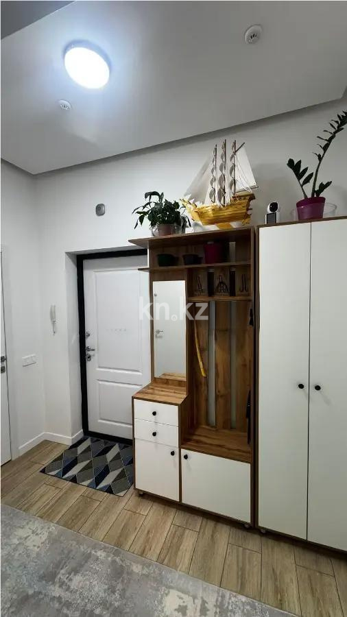 Продажа 3-комнатной квартиры, 68 м², ул. Нажимеденова, дом  29/3 в Астане - фото 8