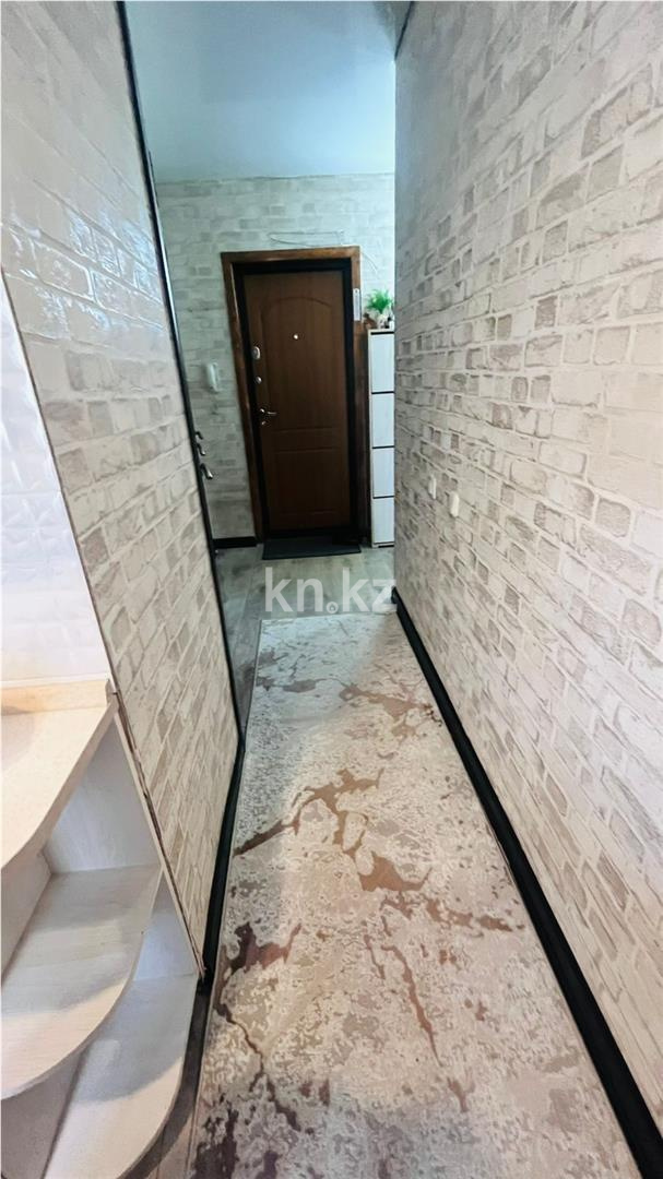 Продажа 4-комнатной квартиры, 62 м², мкр-н 16 - Продажа квартир в Караганде фото 16 из 22