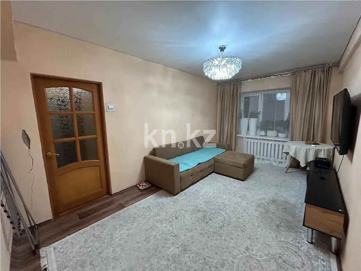 Продажа 4-комнатной квартиры, 80 м², ул. Богенбай батыра, дом  239 - Продажа  четырехкомнатных квартир в Алматы фото 1 из 7