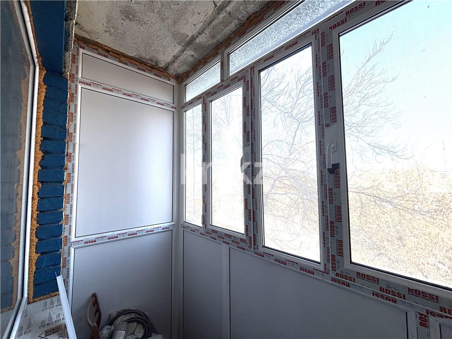 Продажа 3-комнатной квартиры, 61 м², ул. Крылова - Продажа  трехкомнатных квартир в Караганде фото 4 из 13