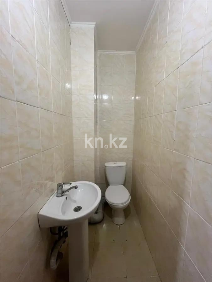 Продажа 2-комнатной квартиры, 62 м², ул. Молдагалиева, дом  4/2 в Астане - фото 4