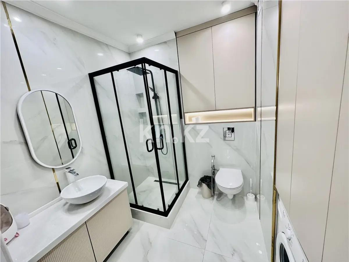 Продажа 2-комнатной квартиры, 65 м², ул. Радостовца, дом  270 в Алматы - фото 4